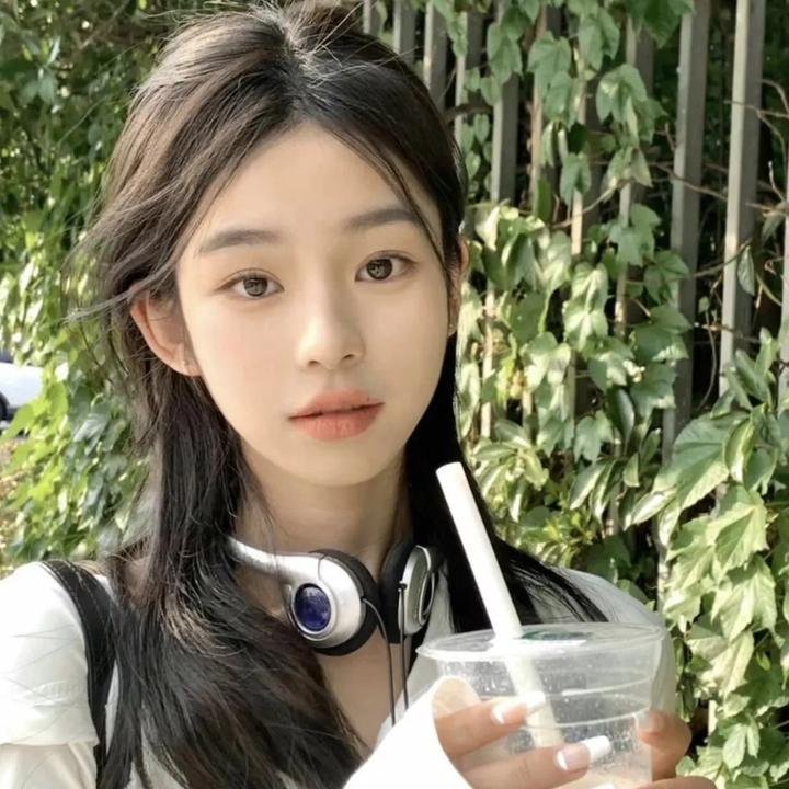 玉拳艳舞 海报